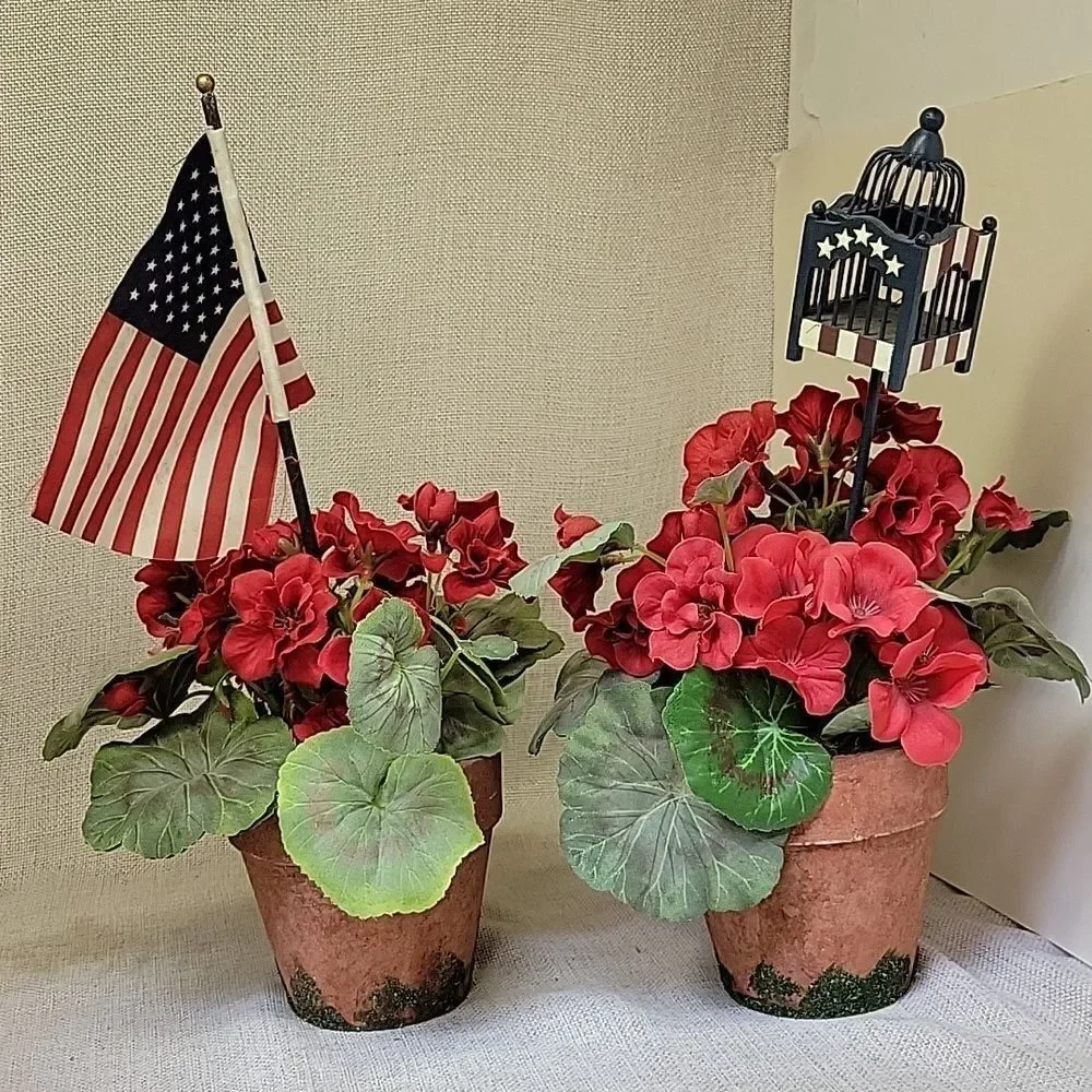 Patriotic Woven Basket With Ty Teddy‎ Bear And Accessories